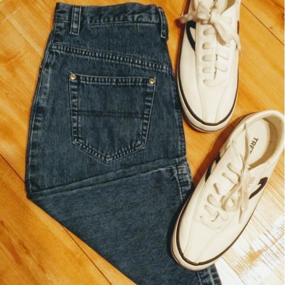 Liz Claiborne Lizwear High-Waisted Classic Denim Jean Skirt Size 8 Timeless Chic - Picture 4 of 5